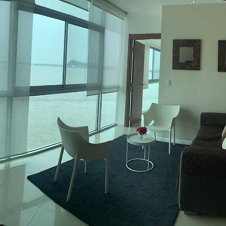 Apartamento Vista Al Rio Puerto Santana Riverfront 1 Guayaquil Ngoại thất bức ảnh