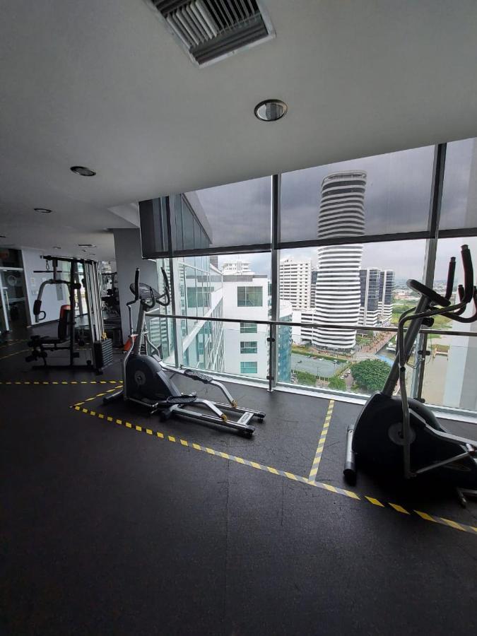 Apartamento Vista Al Rio Puerto Santana Riverfront 1 Guayaquil Ngoại thất bức ảnh