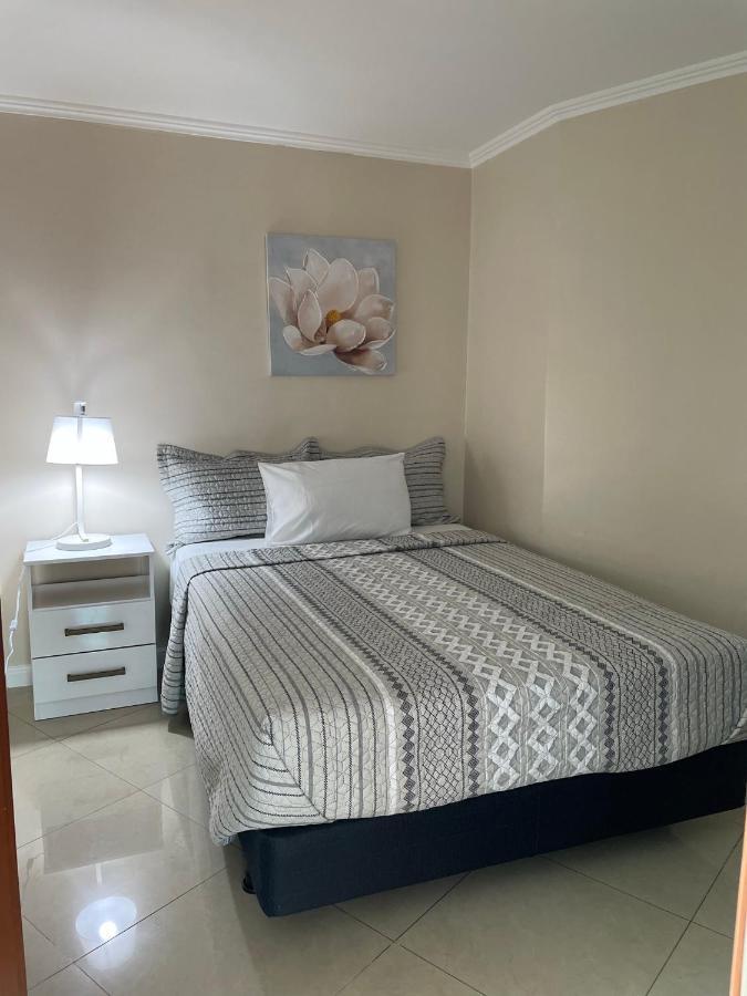 Apartamento Vista Al Rio Puerto Santana Riverfront 1 Guayaquil Ngoại thất bức ảnh